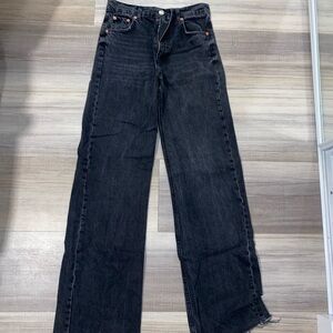 Black high waisted denim jeans